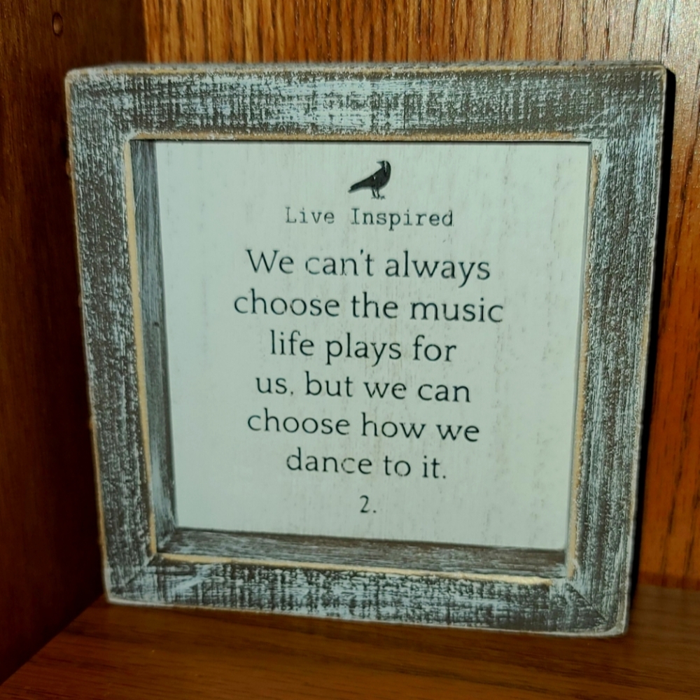 Live Inspired Framed Quote Decor